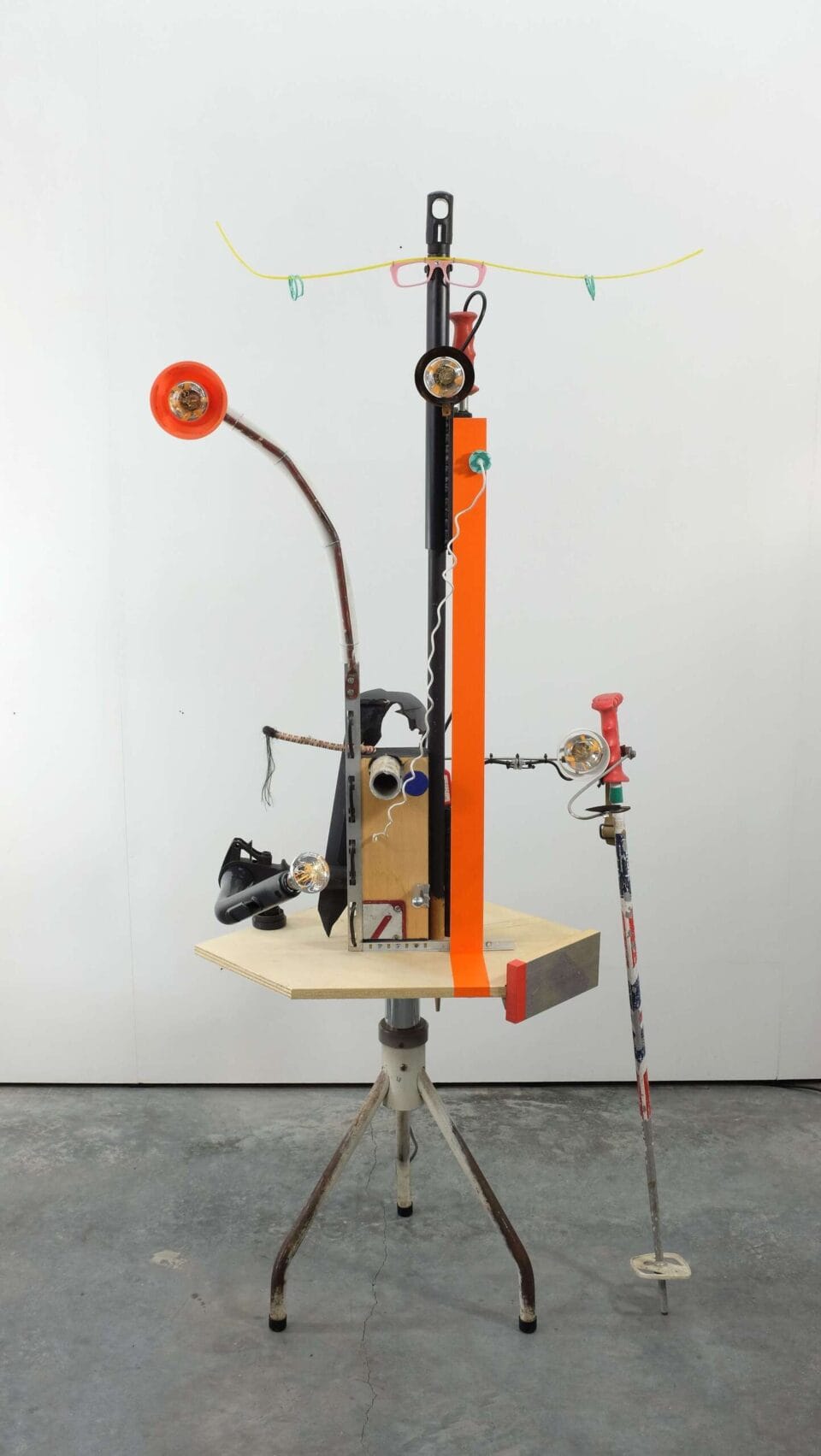 Border post Defensive Guy off 2021 156x63x65 cm